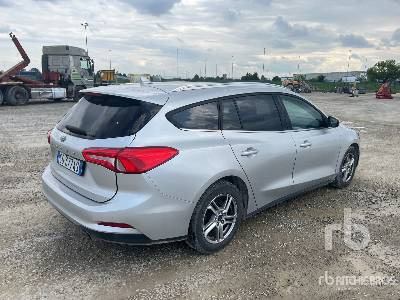 FORD FOCUS SW 1.5ECOBLUE 120CV BUS CO-P - Voiture: photos 3 FORD FOCUS SW 1.5ECOBLUE 120CV BUS CO-P - Voiture: photos 3