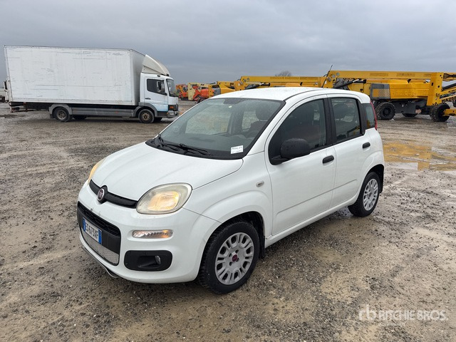 Fiat Panda Automobile - Voiture: photos 1 Fiat Panda Automobile - Voiture: photos 1