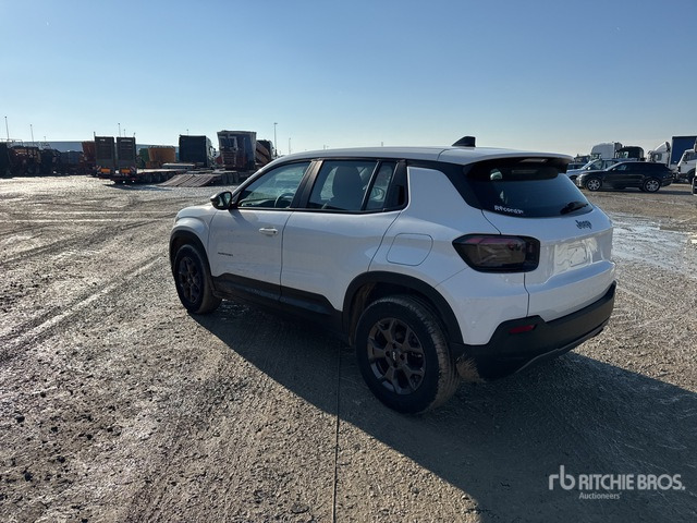 Jeep Avenger SUV - SUV: photos 2 Jeep Avenger SUV - SUV: photos 2