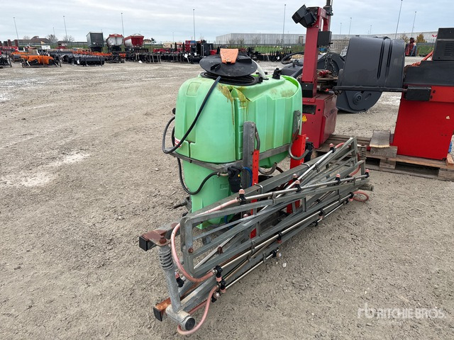 Maschio 3-Point Hitch Sprayer - Pulvé porté: photos 3 Maschio 3-Point Hitch Sprayer - Pulvé porté: photos 3