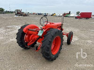 OTO MELARA - Tracteur agricole: photos 3 OTO MELARA - Tracteur agricole: photos 3