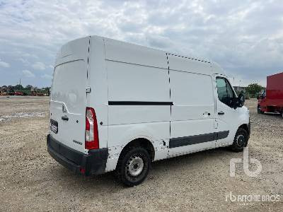 RENAULT MASTER 2.3 L2H2 T35 DCI 136CV ICE - Camion fourgon: photos 3 RENAULT MASTER 2.3 L2H2 T35 DCI 136CV ICE - Camion fourgon: photos 3