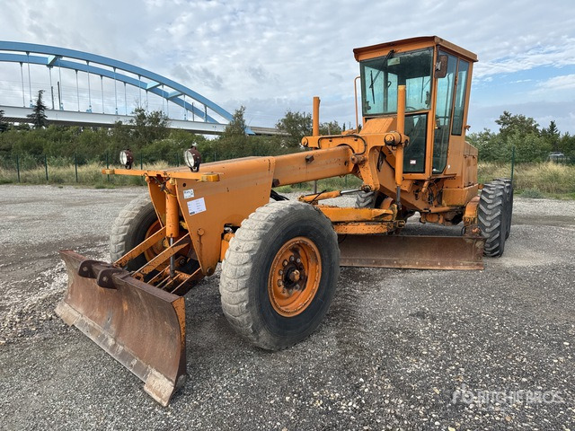 1989 John Deere 570B Niveleuse Motor Grader - Niveleuse: photos 2 1989 John Deere 570B Niveleuse Motor Grader - Niveleuse: photos 2