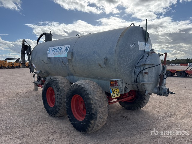 1996 Pichon TCI10 Liquid T/A Tonne A Lisier 2 Essieux Liquid Manure Spreader - Tonne à lisier: photos 3 1996 Pichon TCI10 Liquid T/A Tonne A Lisier 2 Essieux Liquid Manure Spreader - Tonne à lisier: photos 3