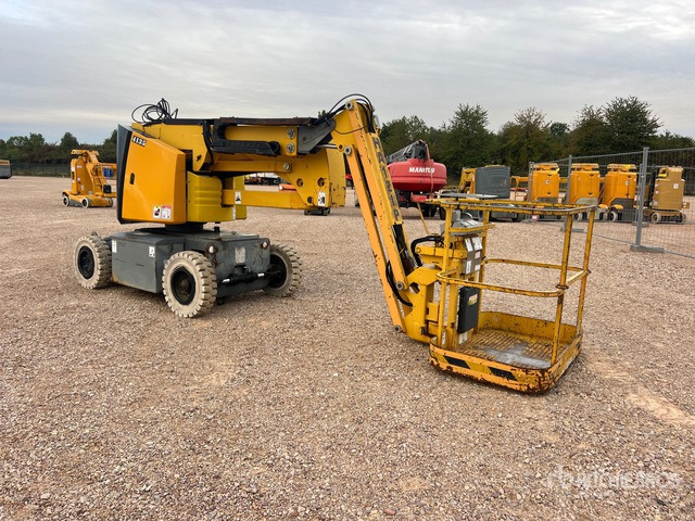 2006 Haulotte HA12IP 2WD Electric Nacelle Articulee Articulating Boom Lift - Nacelle articulée: photos 4 2006 Haulotte HA12IP 2WD Electric Nacelle Articulee Articulating Boom Lift - Nacelle articulée: photos 4