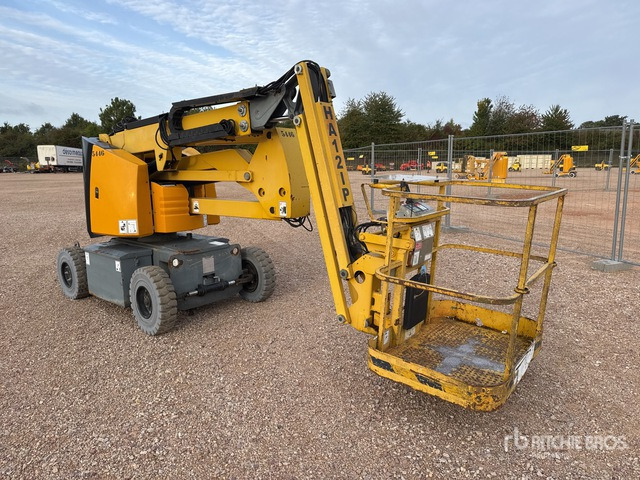 2008 Haulotte HA12IP 2WD Electric Nacelle Articulee ... Articulating Boom Lift - Nacelle articulée: photos 4 2008 Haulotte HA12IP 2WD Electric Nacelle Articulee ... Articulating Boom Lift - Nacelle articulée: photos 4