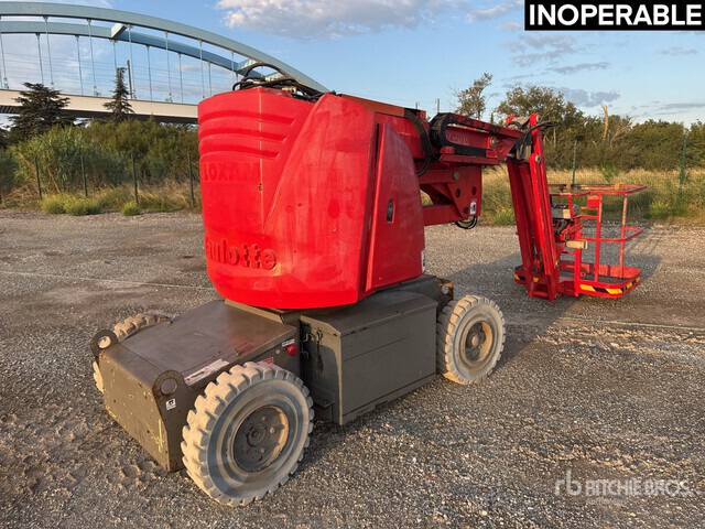 2008 Haulotte HA12IP 2WD Nacelle Articulee (Inoperable) Articulating Boom Lift - Nacelle articulée: photos 1 2008 Haulotte HA12IP 2WD Nacelle Articulee (Inoperable) Articulating Boom Lift - Nacelle articulée: photos 1