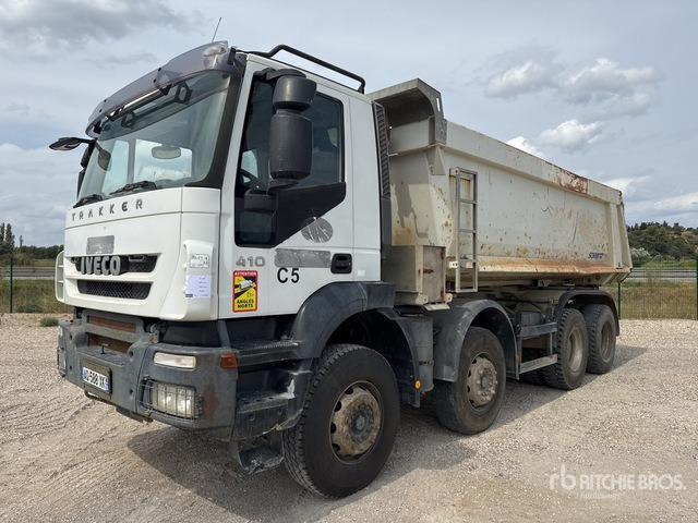 2008 Iveco Trakker 410 8x4 Camion Benne Tri/A Dump Truck - Camion benne: photos 2 2008 Iveco Trakker 410 8x4 Camion Benne Tri/A Dump Truck - Camion benne: photos 2