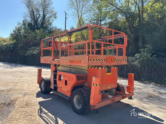 2008 JLG 4394RT 4x4 Diesel Nacelle Ciseaux (Ino ... Scissor Lift - Nacelle ciseaux: photos 4 2008 JLG 4394RT 4x4 Diesel Nacelle Ciseaux (Ino ... Scissor Lift - Nacelle ciseaux: photos 4