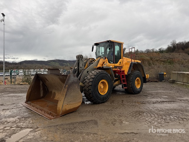2010 Volvo L150F Chargeuse Sur Pneus Wheel Loader - Chargeuse sur pneus: photos 1 2010 Volvo L150F Chargeuse Sur Pneus Wheel Loader - Chargeuse sur pneus: photos 1