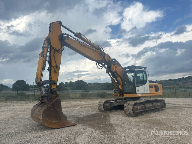 2011 Liebherr R926 LC Litronic Pelle Sur Chenilles Tracked Excavator - Pelle sur chenille: photos 1 2011 Liebherr R926 LC Litronic Pelle Sur Chenilles Tracked Excavator - Pelle sur chenille: photos 1