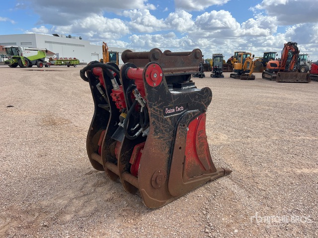 2012 Valuetech MB20 1100 mm Godet De Curage Excavator Crusher Bucket - Godet pour Engins de chantier: photos 4 2012 Valuetech MB20 1100 mm Godet De Curage Excavator Crusher Bucket - Godet pour Engins de chantier: photos 4