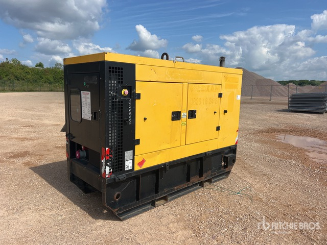 2015 Doosan G40 40 kVA Skid-Mounted Groupe Elec ... Generator Set - Groupe électrogène: photos 2 2015 Doosan G40 40 kVA Skid-Mounted Groupe Elec ... Generator Set - Groupe électrogène: photos 2