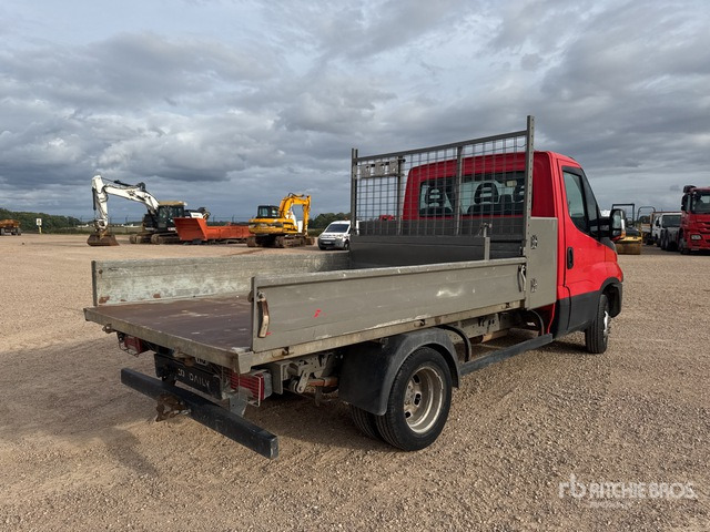 2016 Iveco 35-130 4x2 Camion Benne (Inoperable) Dump Truck: Light Duty - Utilitaire benne: photos 4 2016 Iveco 35-130 4x2 Camion Benne (Inoperable) Dump Truck: Light Duty - Utilitaire benne: photos 4