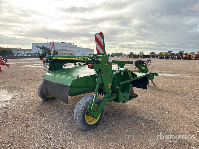 2017 John Deere 1365 3000 mm Trailed Faucheuse Condi ... Mower Conditioner - Faucheuse: photos 4 2017 John Deere 1365 3000 mm Trailed Faucheuse Condi ... Mower Conditioner - Faucheuse: photos 4