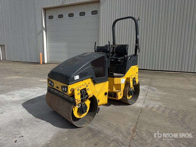2018 Bomag BW120AD5 Compacteur Vibrant Tandem Double Drum Roller - Rouleau compresseur: photos 1 2018 Bomag BW120AD5 Compacteur Vibrant Tandem Double Drum Roller - Rouleau compresseur: photos 1