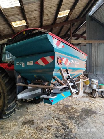 2019 Sulky X40+ 36 m 3-Point 3200 L Fertilizer Spreader - Broyeur/ Épareuse: photos 2 2019 Sulky X40+ 36 m 3-Point 3200 L Fertilizer Spreader - Broyeur/ Épareuse: photos 2