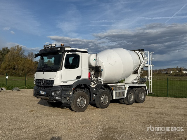 2020 Mercedes-Benz Arocs 3246 8x4 Camion Malaxeur 8x4 Mixer Truck - Camion malaxeur: photos 1 2020 Mercedes-Benz Arocs 3246 8x4 Camion Malaxeur 8x4 Mixer Truck - Camion malaxeur: photos 1