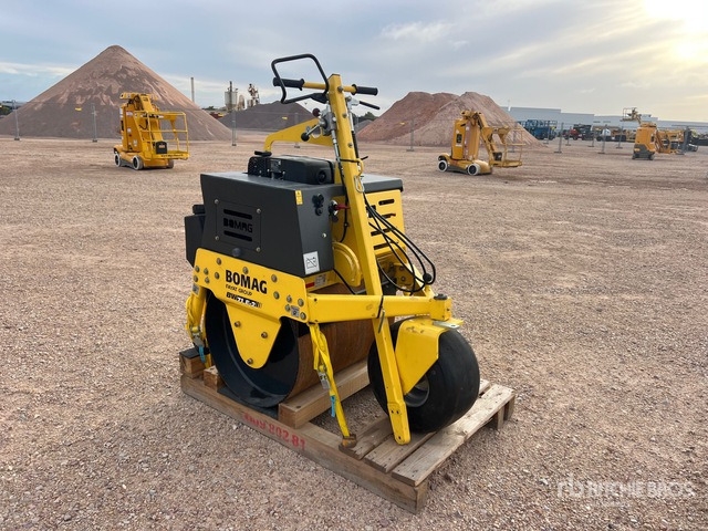 2022 Bomag BW71E-2 Compacteur A Guidage Manuel (No ... Walk Behind Roller - Mini compacteur: photos 4 2022 Bomag BW71E-2 Compacteur A Guidage Manuel (No ... Walk Behind Roller - Mini compacteur: photos 4