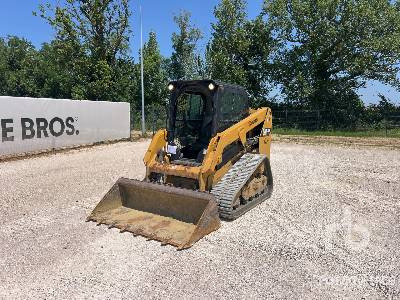 CAT 239D Chargeuse Compacte Sur Chenilles - Chargeuse compacte sur chenilles: photos 1 CAT 239D Chargeuse Compacte Sur Chenilles - Chargeuse compacte sur chenilles: photos 1