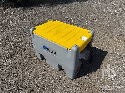 EMILIANA SERBATOI CARRYTANK 220CM 220L Portable Poly (Unused) - Cuve de stockage: photos 1 EMILIANA SERBATOI CARRYTANK 220CM 220L Portable Poly (Unused) - Cuve de stockage: photos 1