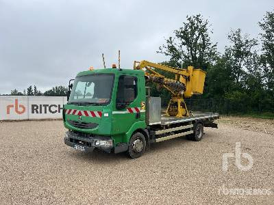 RENAULT MIDLUM 190 DXI 1995 TLN on 4x2 Camion Nacelle ... - Camion avec nacelle: photos 1 RENAULT MIDLUM 190 DXI 1995 TLN on 4x2 Camion Nacelle ... - Camion avec nacelle: photos 1