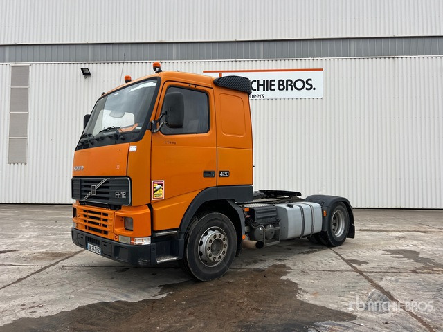 2001 Volvo FH12 420 4x2 Tracteur Routier S/A Sleeper Truck Tractor - Tracteur routier: photos 2 2001 Volvo FH12 420 4x2 Tracteur Routier S/A Sleeper Truck Tractor - Tracteur routier: photos 2