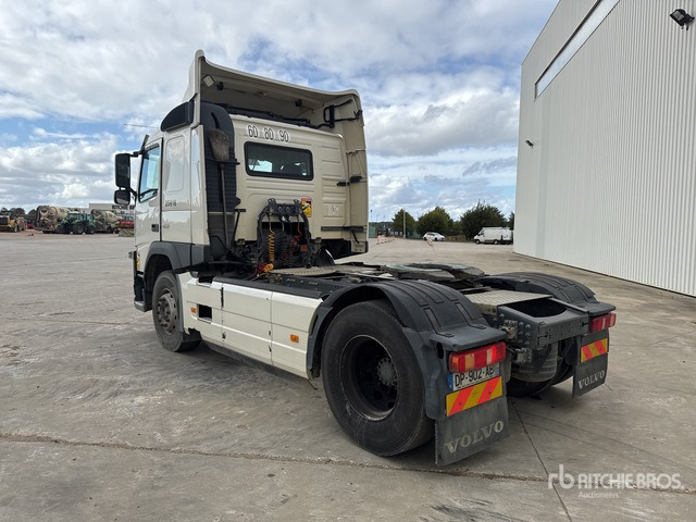 2015 Volvo FM450 Tracteur Routier Cabine Couchette S/A Sleeper Truck Tractor - Tracteur routier: photos 3 2015 Volvo FM450 Tracteur Routier Cabine Couchette S/A Sleeper Truck Tractor - Tracteur routier: photos 3