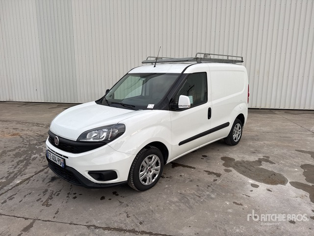 2021 Fiat Doblo Vehicule Utilitaire Cargo Van - Véhicule utilitaire: photos 1 2021 Fiat Doblo Vehicule Utilitaire Cargo Van - Véhicule utilitaire: photos 1