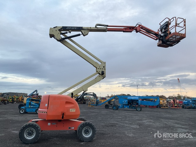 2014 JLG 450AJ 4WD Diesel Articulating Boom Lift - Nacelle articulée: photos 2 2014 JLG 450AJ 4WD Diesel Articulating Boom Lift - Nacelle articulée: photos 2