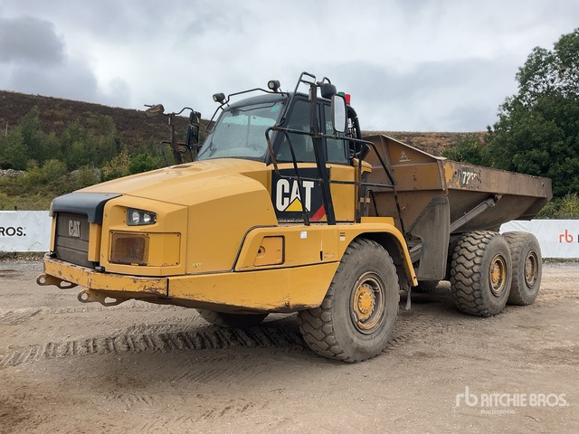 2015 Cat 725C Articulated Dump Truck - Tombereau articulé: photos 1 2015 Cat 725C Articulated Dump Truck - Tombereau articulé: photos 1