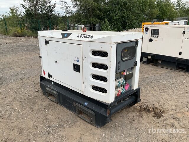 2015 Sdmo R22 Generator Set - Groupe électrogène: photos 3 2015 Sdmo R22 Generator Set - Groupe électrogène: photos 3