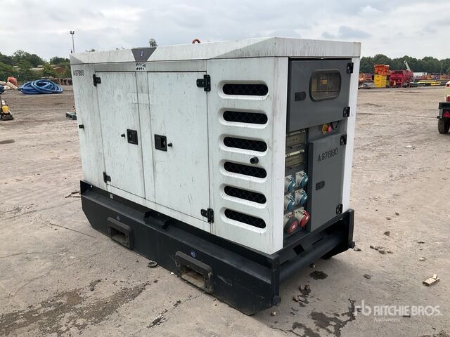2015 Sdmo R66C3 Generator Set - Groupe électrogène: photos 3 2015 Sdmo R66C3 Generator Set - Groupe électrogène: photos 3