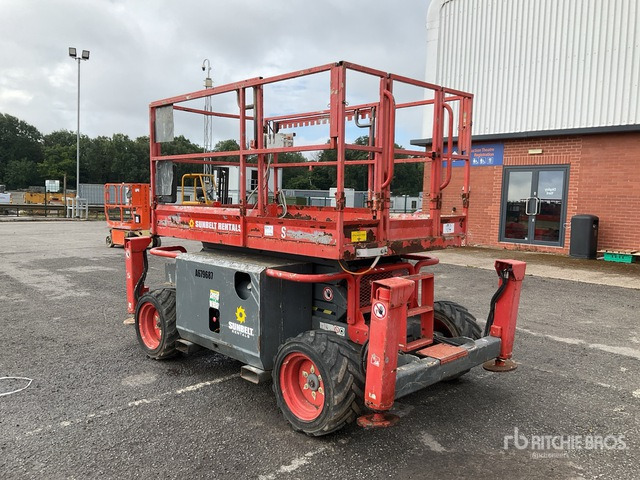 2015 Skyjack SJ6826RT 4x4 Diesel Scissor Lift - Nacelle ciseaux: photos 3 2015 Skyjack SJ6826RT 4x4 Diesel Scissor Lift - Nacelle ciseaux: photos 3