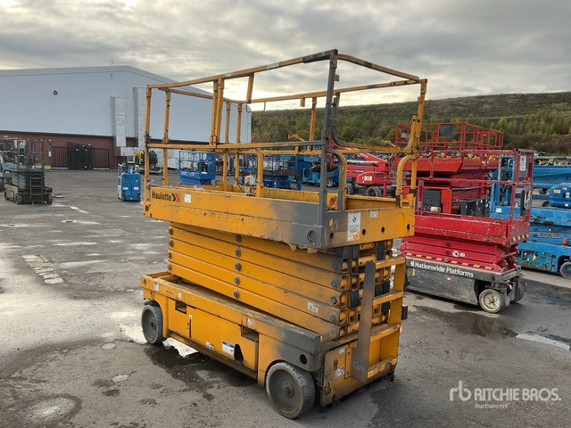 2016 Haulotte Compact 14 Electric (Inoperable) Scissor Lift - Nacelle ciseaux: photos 3 2016 Haulotte Compact 14 Electric (Inoperable) Scissor Lift - Nacelle ciseaux: photos 3