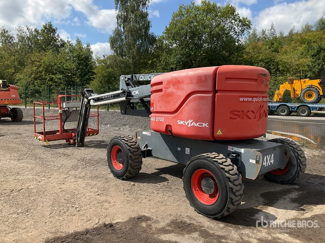 2016 Skyjack SJ51AJ 4WD Diesel Articulating Boom Lift - Nacelle articulée: photos 3 2016 Skyjack SJ51AJ 4WD Diesel Articulating Boom Lift - Nacelle articulée: photos 3