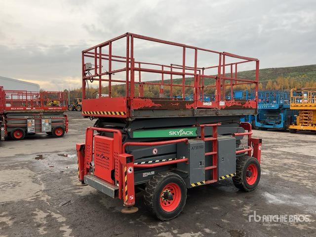 2016 Skyjack SJ8841A 4x4 Diesel Scissor Lift - Nacelle ciseaux: photos 3 2016 Skyjack SJ8841A 4x4 Diesel Scissor Lift - Nacelle ciseaux: photos 3