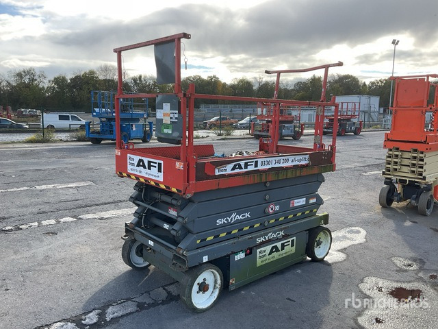 2016 Skyjack SJIII4626 Electric (Inoperable) Scissor Lift - Nacelle ciseaux: photos 2 2016 Skyjack SJIII4626 Electric (Inoperable) Scissor Lift - Nacelle ciseaux: photos 2