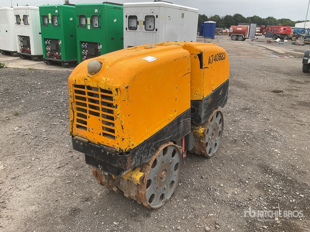 2016 Wacker Neuson Roller RT Trench Compactor - Mini compacteur: photos 2 2016 Wacker Neuson Roller RT Trench Compactor - Mini compacteur: photos 2