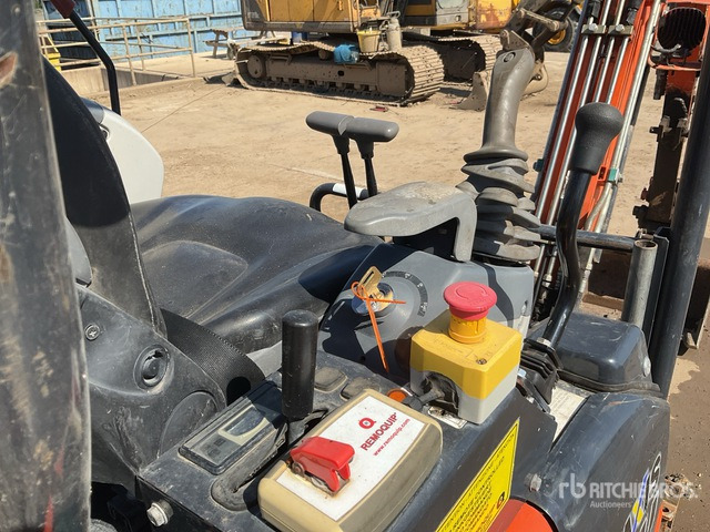 2017 Hitachi ZX19U-5AYR Remote Control Unit Mini Excavator: <6.6t - Mini pelle: photos 3 2017 Hitachi ZX19U-5AYR Remote Control Unit Mini Excavator: <6.6t - Mini pelle: photos 3
