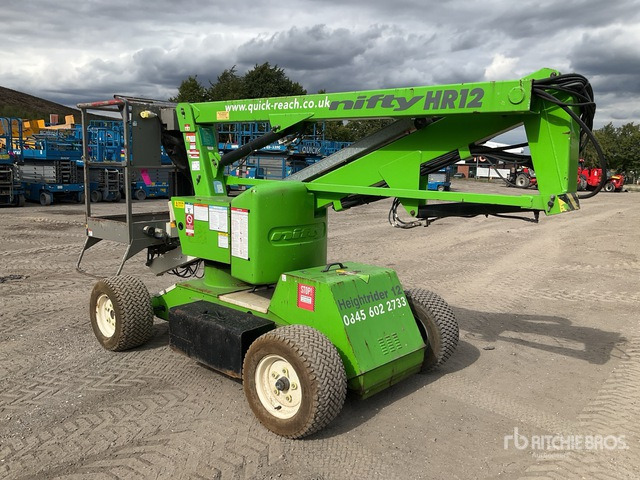 2017 Nifty HR12?NDE 2WD Hybrid Articulating Boom Lift - Nacelle articulée: photos 5 2017 Nifty HR12?NDE 2WD Hybrid Articulating Boom Lift - Nacelle articulée: photos 5