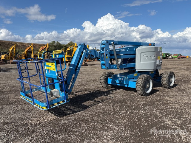 2018 Genie Z45/25J 4WD Diesel Articulating Boom Lift - Nacelle articulée: photos 4 2018 Genie Z45/25J 4WD Diesel Articulating Boom Lift - Nacelle articulée: photos 4