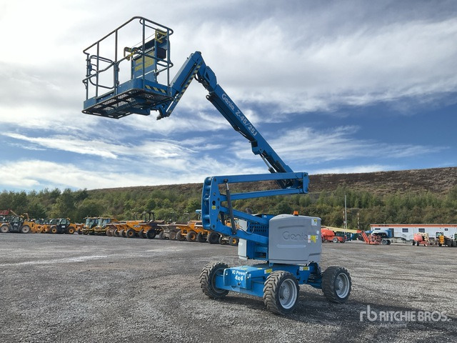 2018 Genie Z45/25J 4WD Diesel Articulating Boom Lift - Nacelle articulée: photos 1 2018 Genie Z45/25J 4WD Diesel Articulating Boom Lift - Nacelle articulée: photos 1