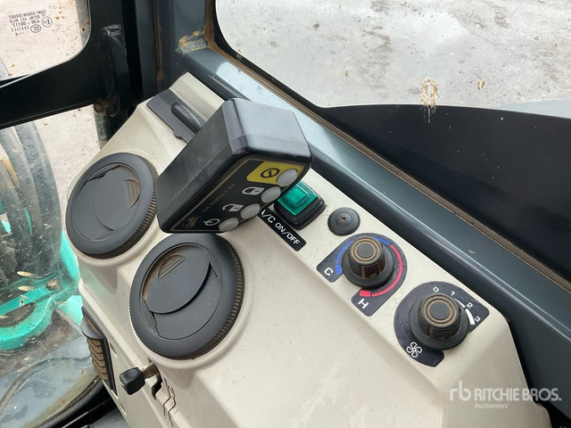 2018 Kobelco SK30SR-6 Mini Excavator: <6.6t - Mini pelle: photos 5 2018 Kobelco SK30SR-6 Mini Excavator: <6.6t - Mini pelle: photos 5