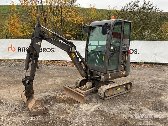 2018 Volvo EC18D Mini Excavator: <6.6t - Mini pelle: photos 1 2018 Volvo EC18D Mini Excavator: <6.6t - Mini pelle: photos 1