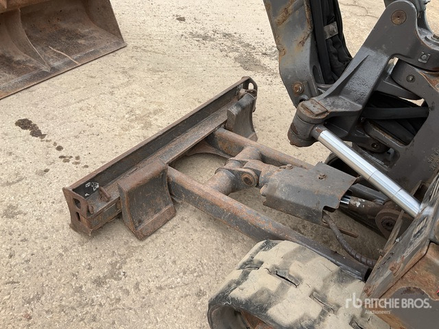 2018 Volvo EC18D Mini Excavator: <6.6t - Mini pelle: photos 5 2018 Volvo EC18D Mini Excavator: <6.6t - Mini pelle: photos 5