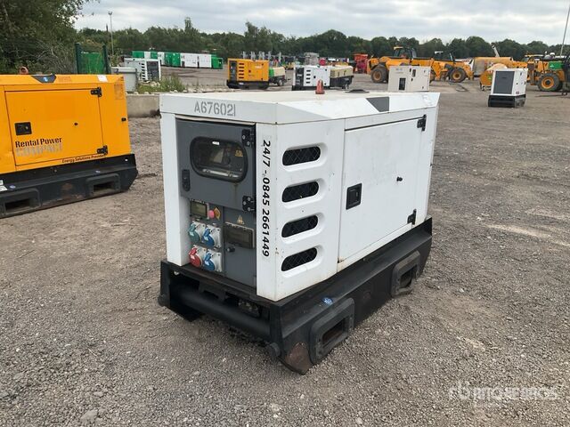 Sdmo R22 Generator Set - Groupe électrogène: photos 4 Sdmo R22 Generator Set - Groupe électrogène: photos 4