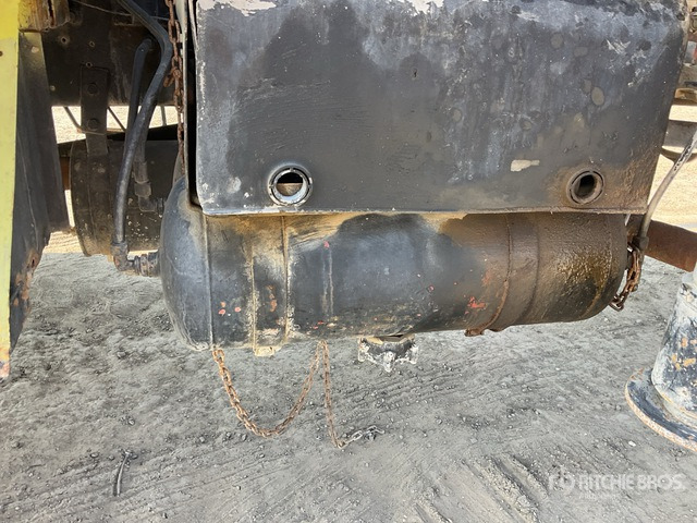 1996 Iveco PM 14522 Knuckle Boom on 4x4 Flatbed Truck with Crane - Camion plateau, Camion grue: photos 4 1996 Iveco PM 14522 Knuckle Boom on 4x4 Flatbed Truck with Crane - Camion plateau, Camion grue: photos 4