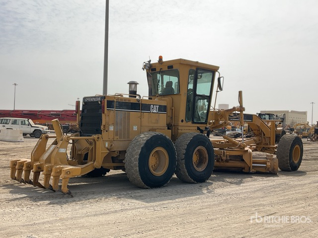 2002 Cat 14H - Niveleuse: photos 3 2002 Cat 14H - Niveleuse: photos 3