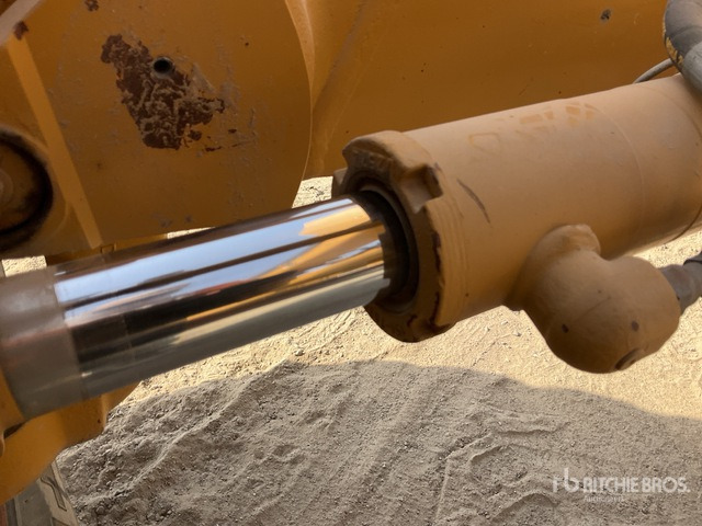 2010 Cat 140M - Niveleuse: photos 5 2010 Cat 140M - Niveleuse: photos 5